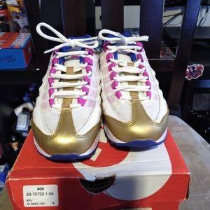 Nike air Max 95 sz5 peanut butter and jelly